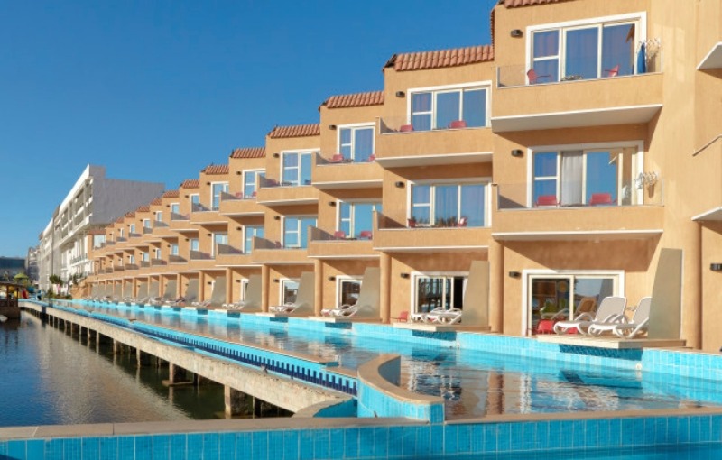 destination detail gallery